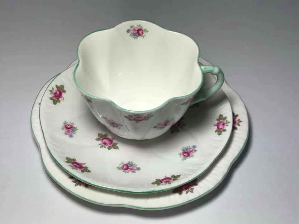 Set of 3 Shelley Rosebud Trio Cup and Saucer Sets | eBay