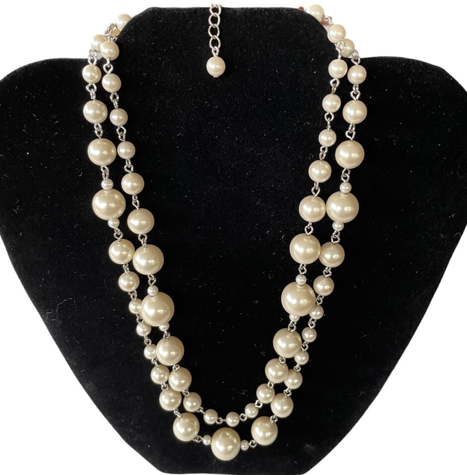 Double Strand White Pearls 10” Length