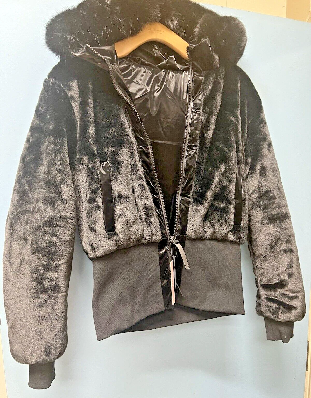 UNDERCOVER Cappotto giacca Victoria's Secret $280 VSX reversibile foderato pelliccia sintetica nero cappuccio XS