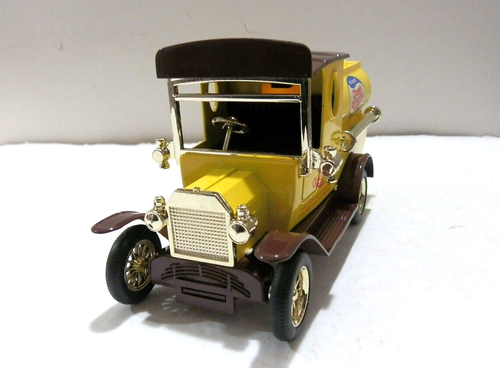 Golden Wheel Die-Cast 1/24 Pepsi-Cola Citerne Tanker Delivery Truck - Picture 4 of 5