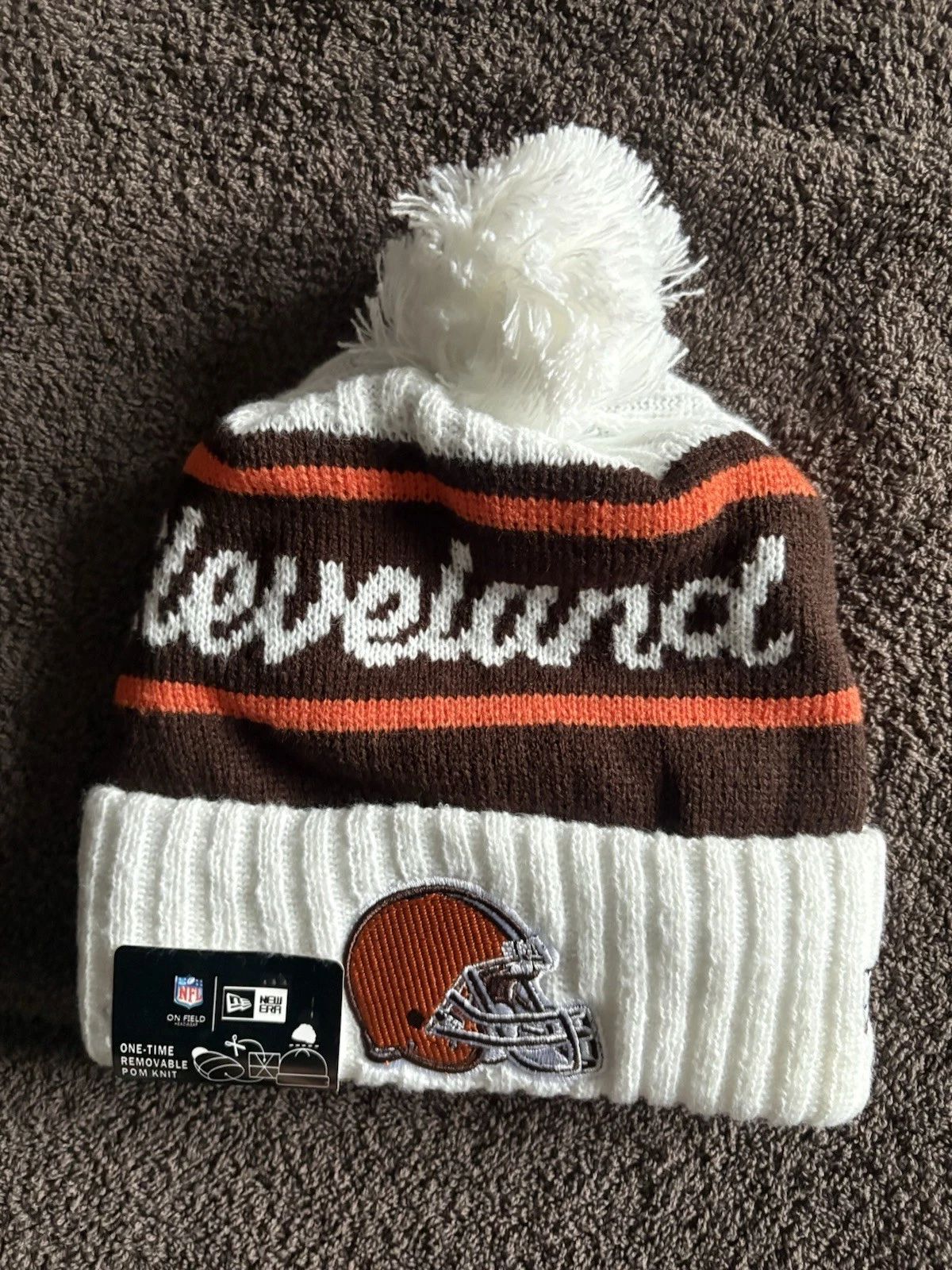 Cleveland Browns NFL Bobble Beanie Multicoloured & Team Logo & With Tags on