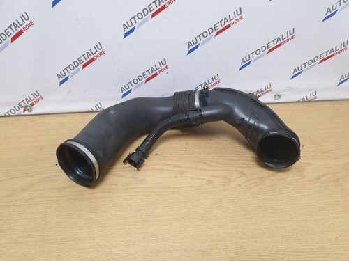BMW 5 F10 F11 2012 Diesel 190kW Ansaugrohr Ansaugschlauch Turbolader 8506702