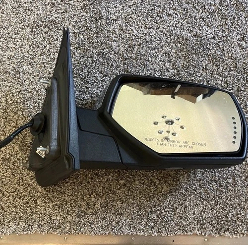 '14-'18 GMC Sierra, Chevy Silverado Mirror Right Black Chrome OEM 23499472