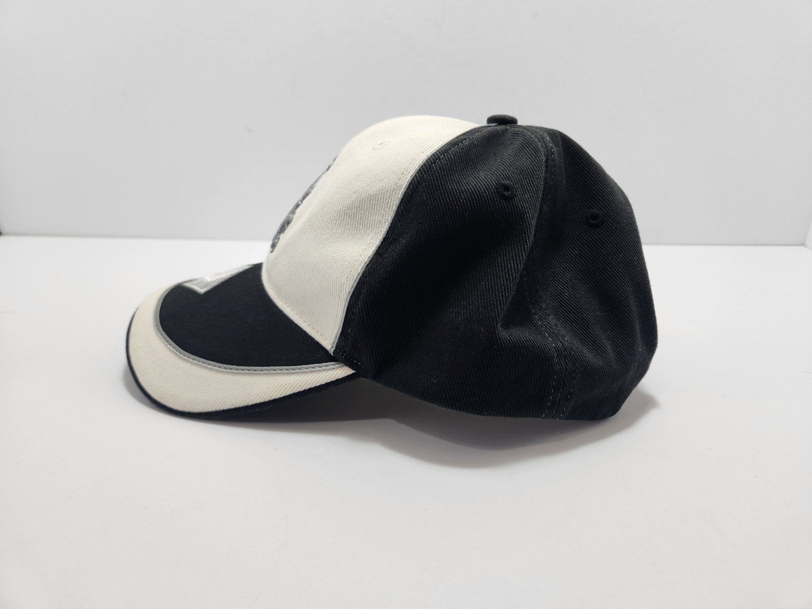 Chicago White Sox Strapback Adjustable Baseball C… - image 4