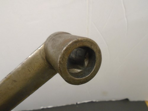 Vise Handle, 5/8" Square Hole, Hand Crank - Picture 3 of 4