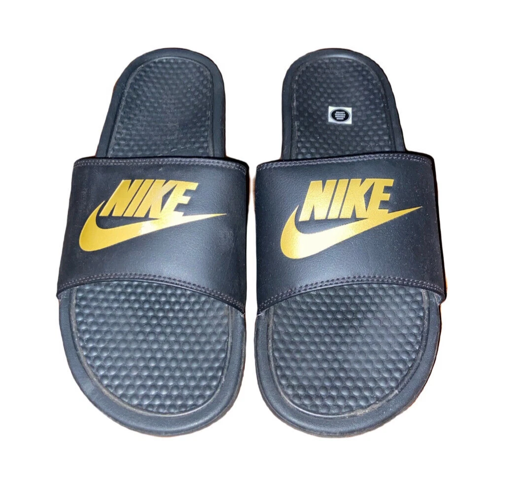 NIKE BENASSI JDI SLIDES SANDALS MENS 13 BLACK METALLIC GOLD