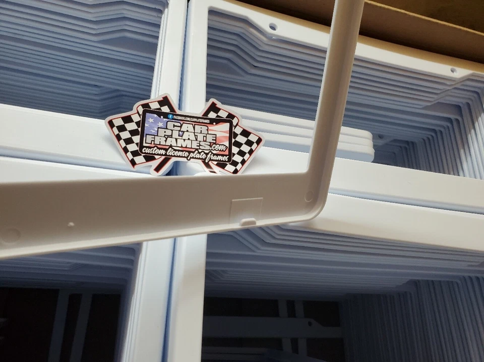 LOT OF 250 BLANK WHITE PLASTIC 250 BULK License Plate Frame FRAMES WITH TABS 1" - Image 2 of 4