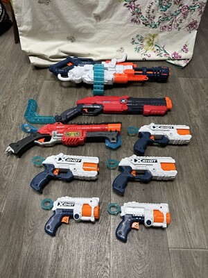 8 - x Schrotflinte Spielzeug Konvolut - große & kleine Waffen