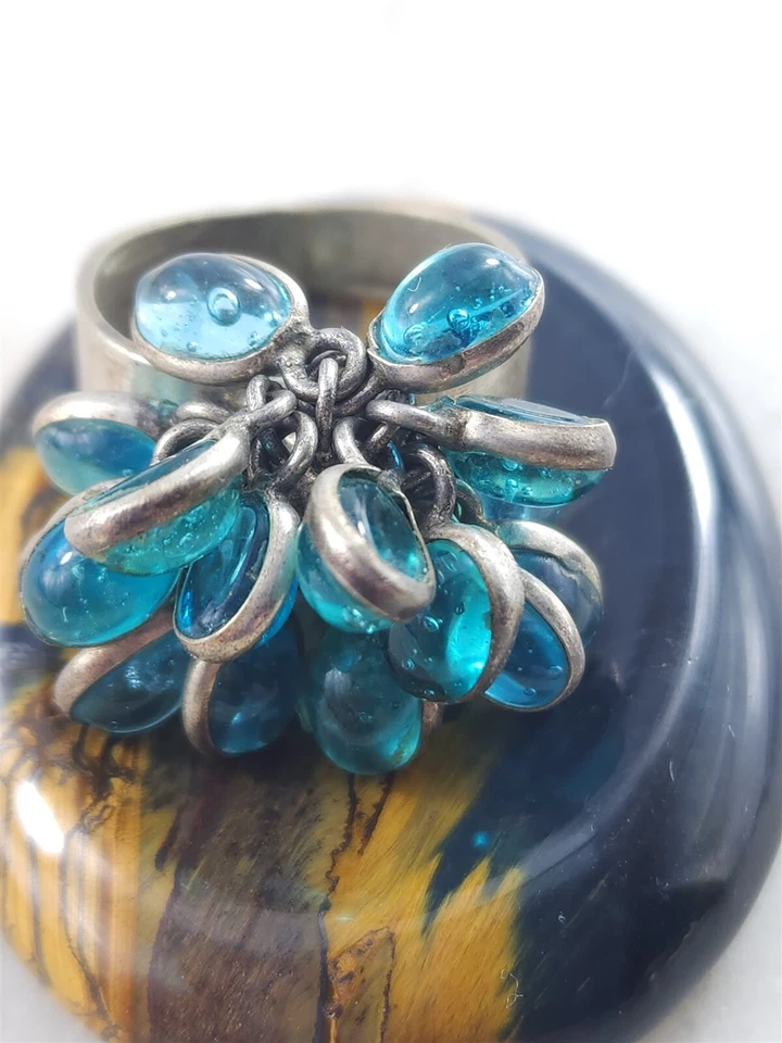 Lote de 8 anillos tono plata azul verde vidrio amatista piedras preciosas brillantes 57 gramos Foto 4 de 4