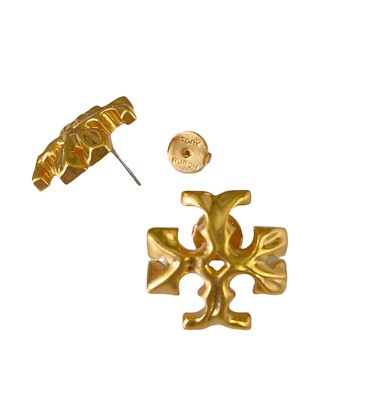 【美品】TORY BURCH ゴールド ラージTロゴピアス Tory Burch Large T Logo Stud Earrings - Gold in Metallic | Lyst