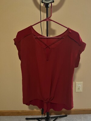 Nice red shirt, unknown brand, M/L