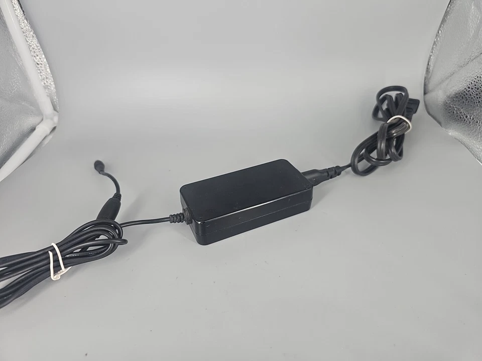 AC Adapter For Samsung AD-6314T AD-6314C AD-6314N LCD Power Supply Original - Image 4 of 4