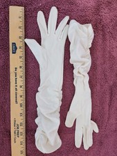 Vintage Ladies Dress Evening Gloves White Size 6 Great condition ruched sides