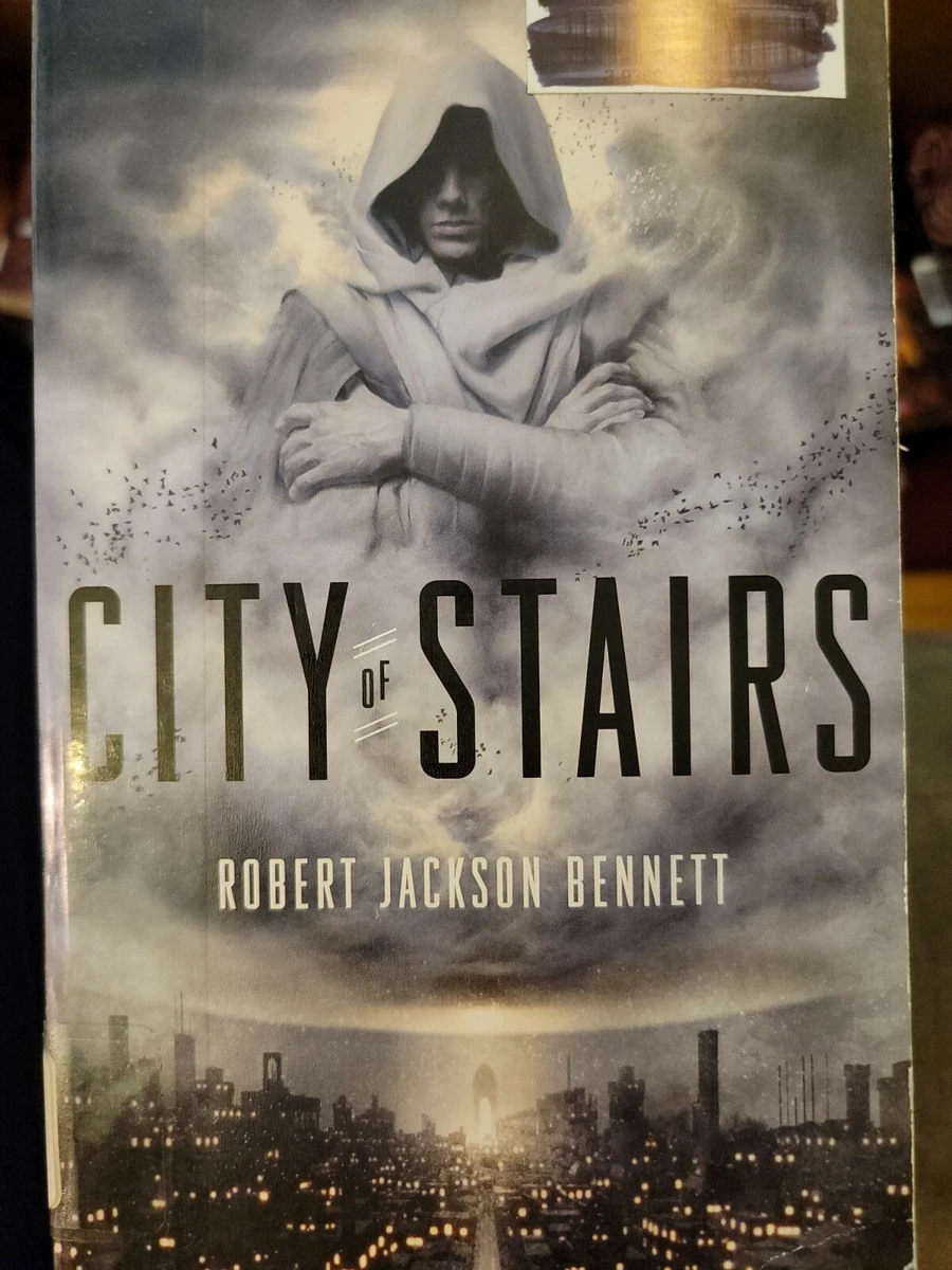 City of Stairs: A Novel (The Divine Cities Book 1) (English