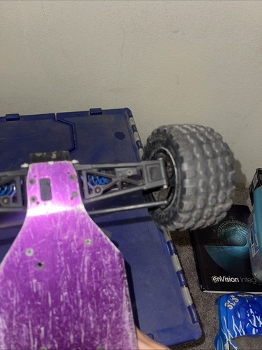 HPI Racing Nitro MT Truck Chasis +wheels+body Shell. For Parts Or Fixing - Picture 17 of 24