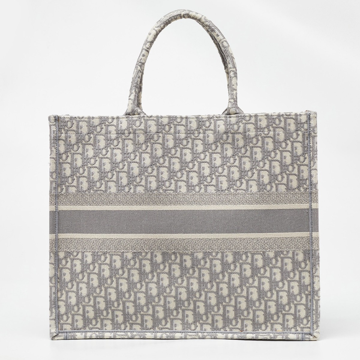 DIOR ★ BOOK TOTE ラージ Gray Large Dior Book Tote Ecru and Gray Toile de Jouy Embroidery