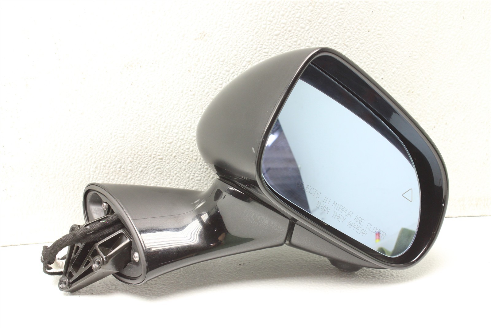 McLaren Artura 2025 Right Side mirror