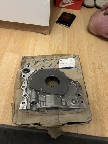 Citroen Ford Peugeot 1.6 Ltr Oil Pump 1720867 Genuine Ford - Picture 2 of 3