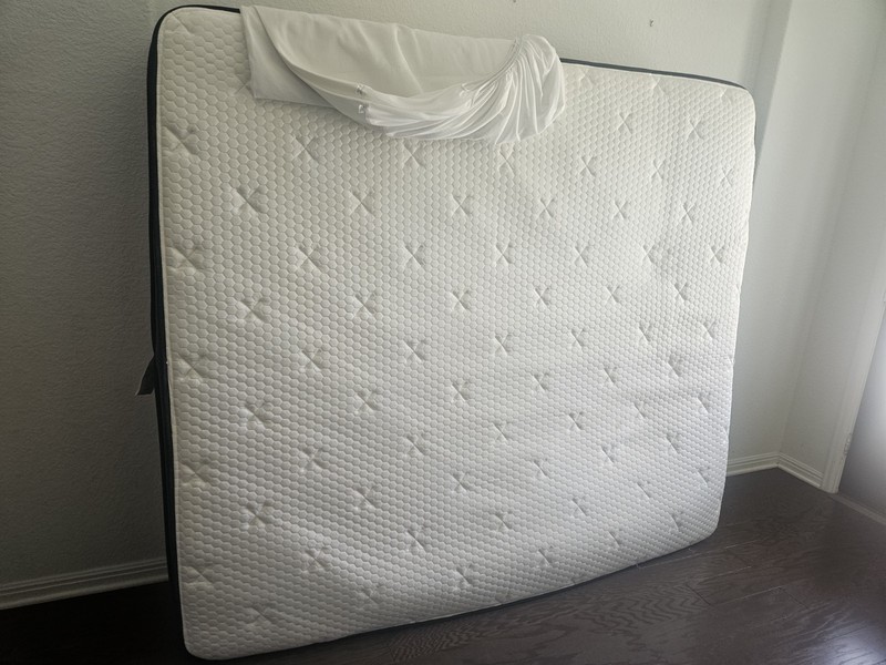 helix midnight luxe Cal king Bed