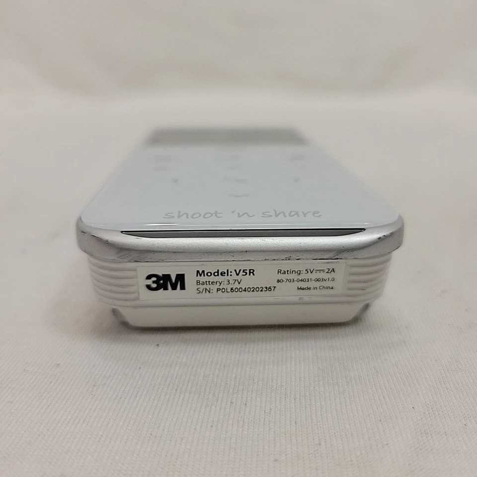 3M Cp40  V5R Shoot n' Share Camcorder & Projector Untested As Is - Image 3 of 4