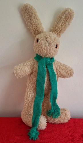 JANE HISSEY Vintage Old Bear & Friends RABBIT Soft Toy Plush with green scarf