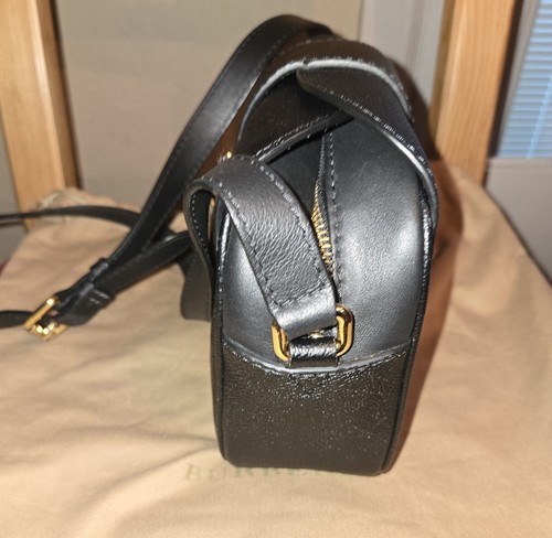 Burberry Tasche weiches genarbtes Kalbsleder kleine Schnalle Reißverschluss schwarz - Bild 4 von 11