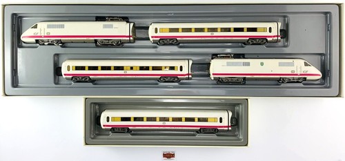 PNV41 - MÄRKLIN H0 3371/4171 - ICE DB ZUG SET - DIGITAL AC