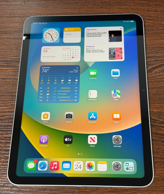 Apple iPad 10th Gen 10.9'' Wi-Fi 64GB Silver - 90% Batt - Great Used Cond - READ