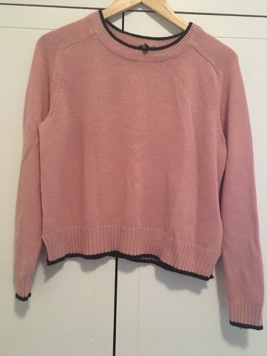 womens h&m size medium pink jumper size 8-10 cute cozy ladies