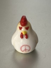 FEVE PORZELLAN HUHN PEACE & LOVE HANDBEMALT