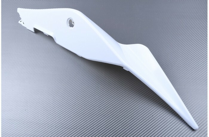 Carénage arrière gauche brut Aprilia RS4 50 pour réparer une coque cassée 2011-2018