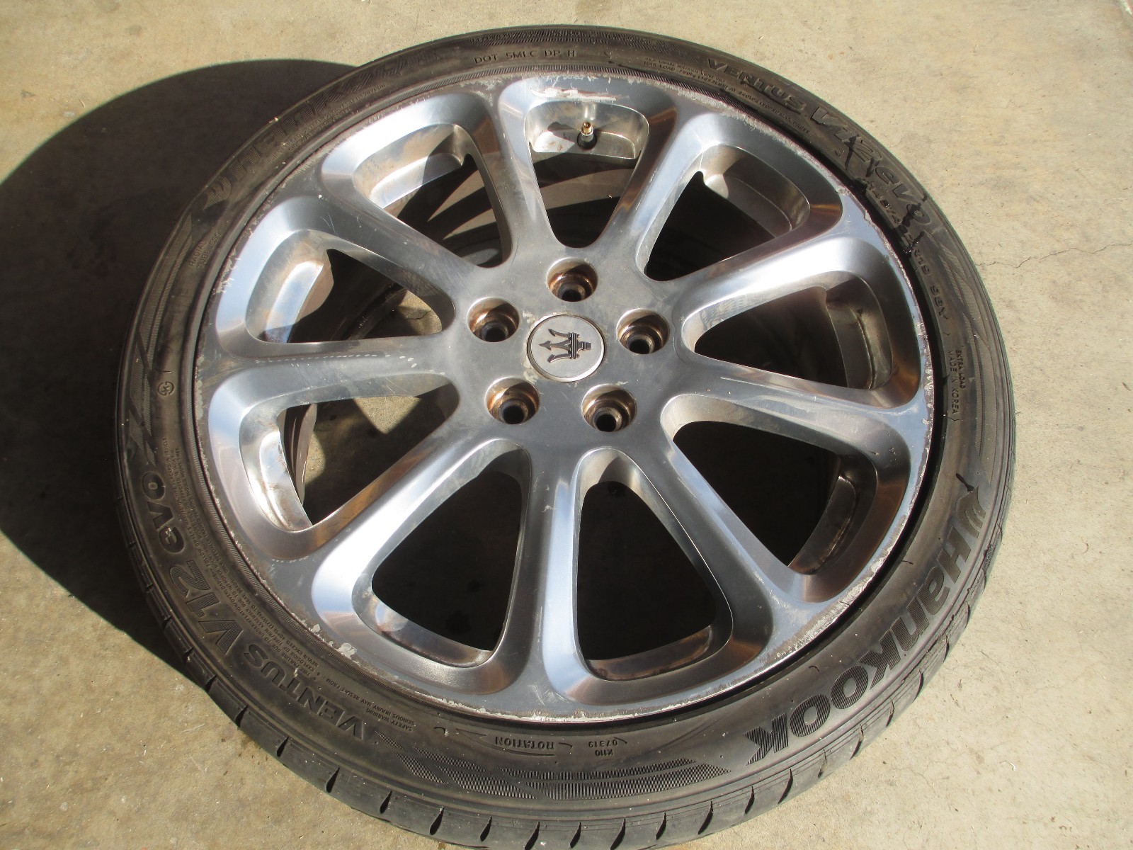 Maserati Quattroporte  Front Wheel / Rim  Part# 193840 / 212062