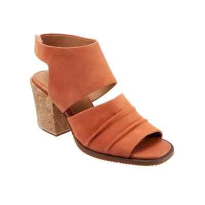 Sava by Softwalk V2000-840 Becca Coral Suede Heel - Size 38