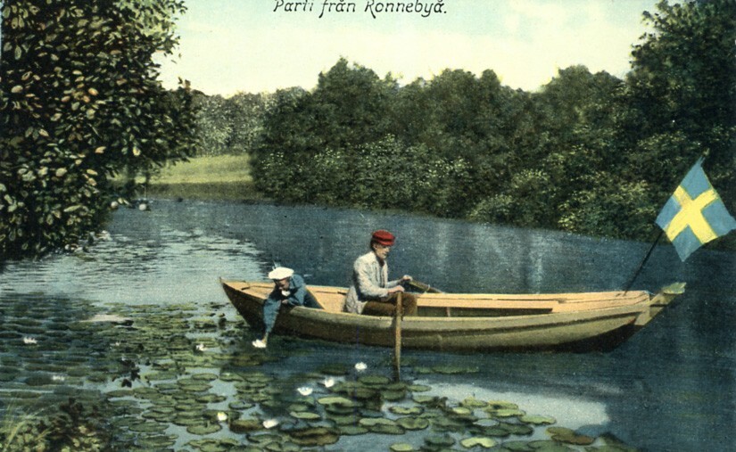Parli från Ronnebyά Men in Row Boat Swedish Flag Sweden c1910