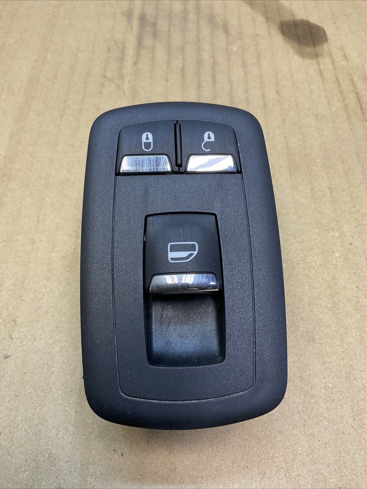 Maserati Quattroporte 2014-2022 Window switch P/N 670010306