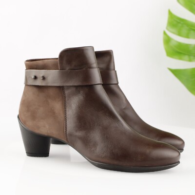 Ecco Womens Sculptured 45 Boot Size 39 8 Brown Leather Bootie Block Heel Comfy