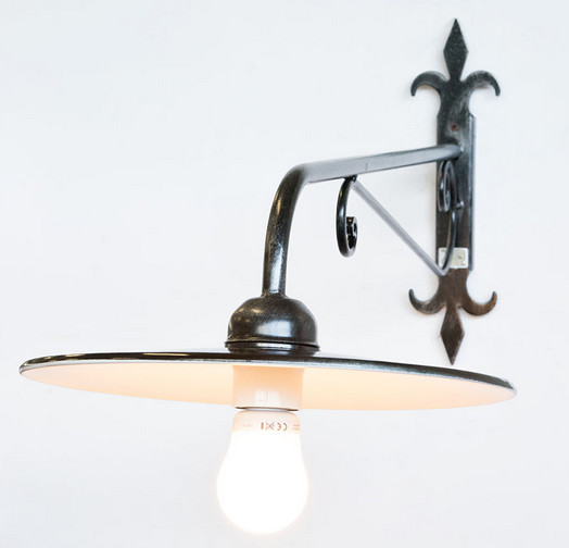 LINEA PIATTO CRUCCOLINI LAMPADA DA ESTERNO cm. 90 ferro e piatto smaltato 1 luce