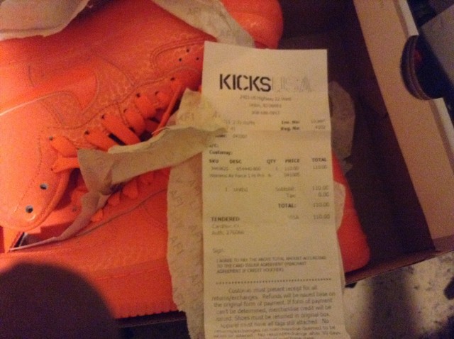 nike air force 1 mid hot lava