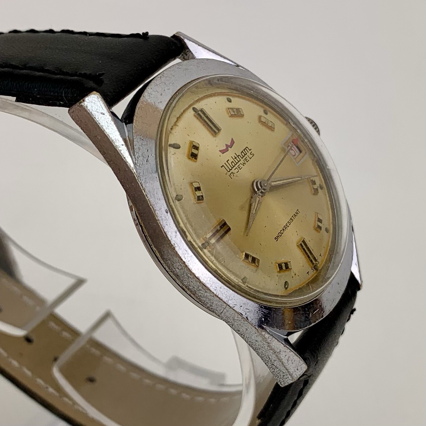 Vintage Waltham Mens Watch 1970’s Date Red Arrow … - image 12