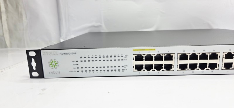 Z​yxel NSW100-28P 28-Port PoE Network Switch