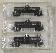 Southern Pacific 39' Single Dome Tankcar 3 Pack, Micro-Trains 65332, New