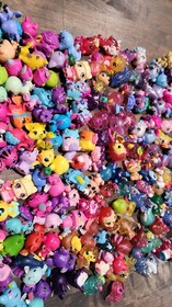 223 Hatchimals Collegtibles Figures Space, Birds Whales, Cats, Flocked