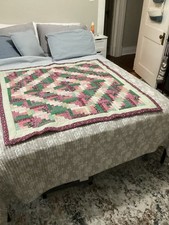 Handmade Lap Quilt 47 By 47 Log Cabin Pattern