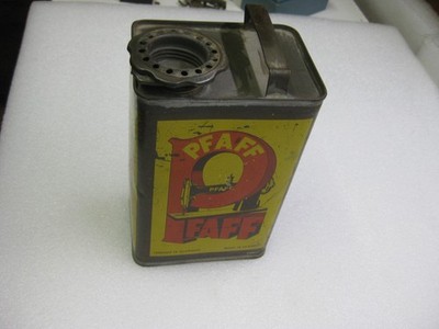 ANTIQUE PFAFF SEWING MACHINE METAL  OIL TIN