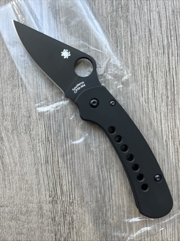 Fresh New Build!!! Spyderco Para3 M4 Knife w/LynchNW Titanium Blk Cerakote Scale