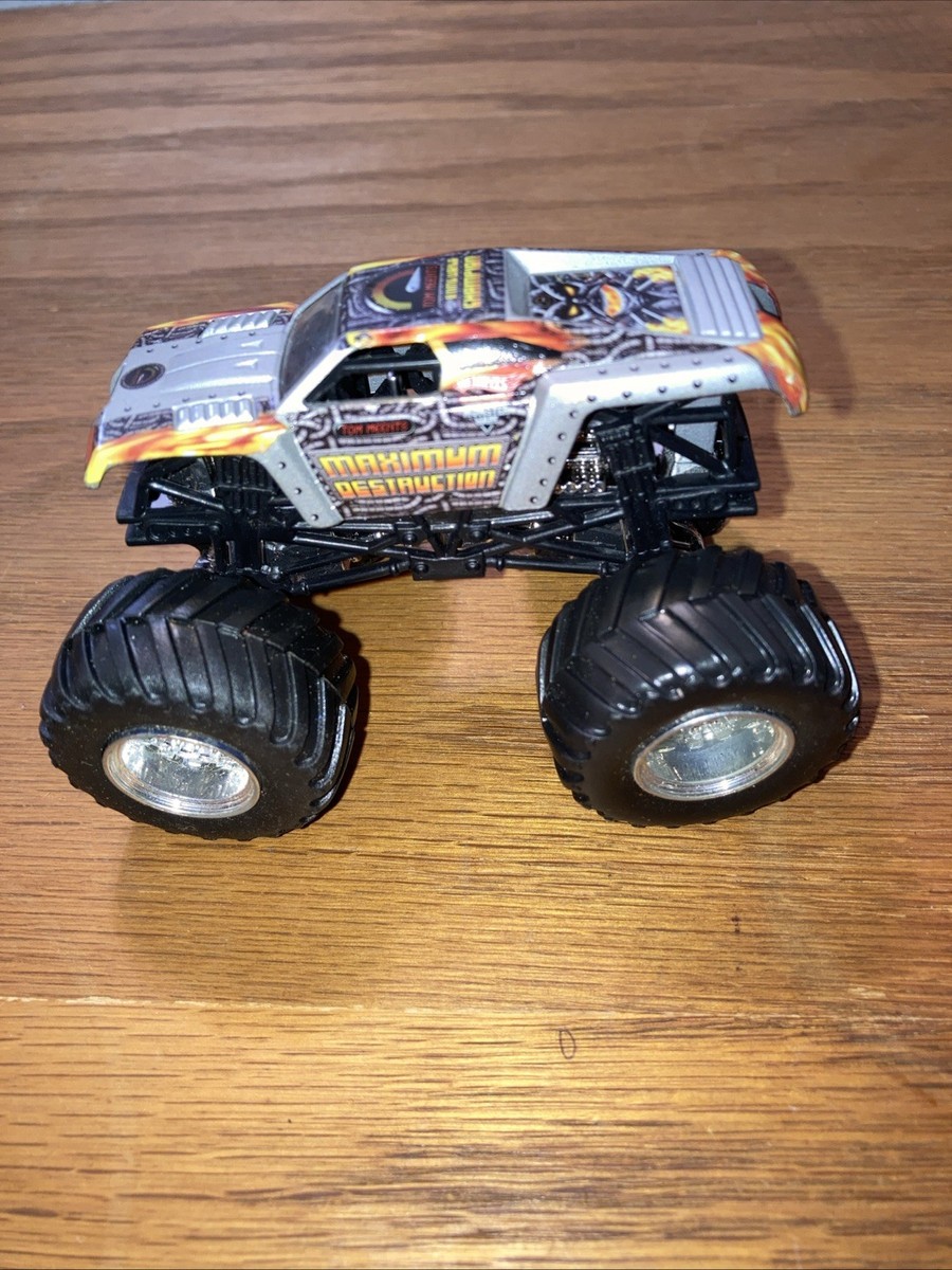 2012 Mattel Hot Wheels Monster Jam Maximum Destruction Truck Die