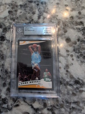 #D /500 2005-06 Topps Black Border Kobe Bryant #69 BGS AUTHENTIC BLUE Jersey 