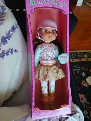 Glitter Girls Fashion Doll Brown Hair Purple Eyes Bendable Outfit Boots Bow