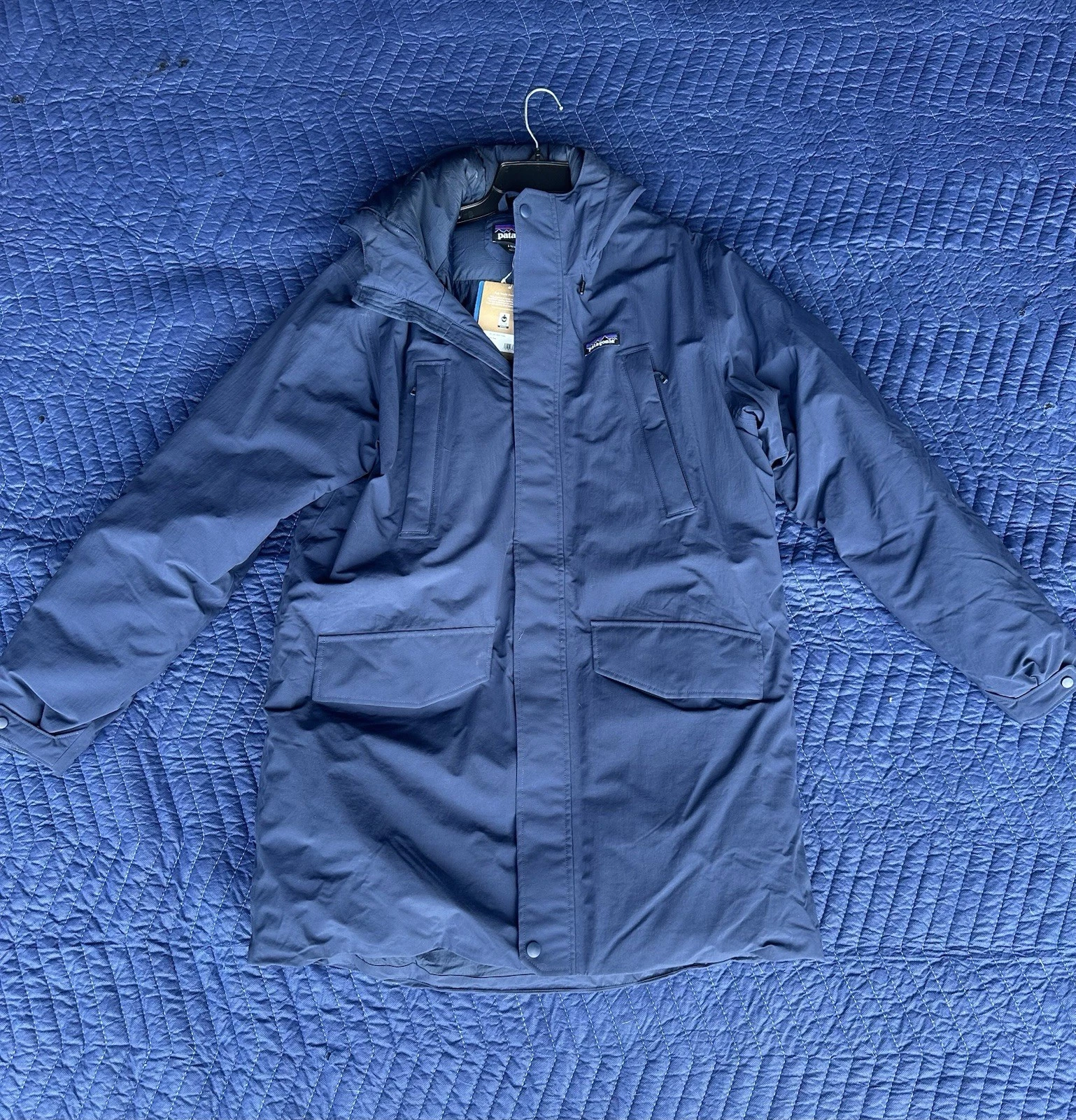Patagonia Men’s Large City Storm Parka