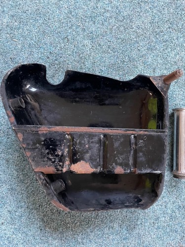 ÖL-Tank und Seitendeckel Triumph Bonneville 650 T120 - Afbeelding 2 van 6